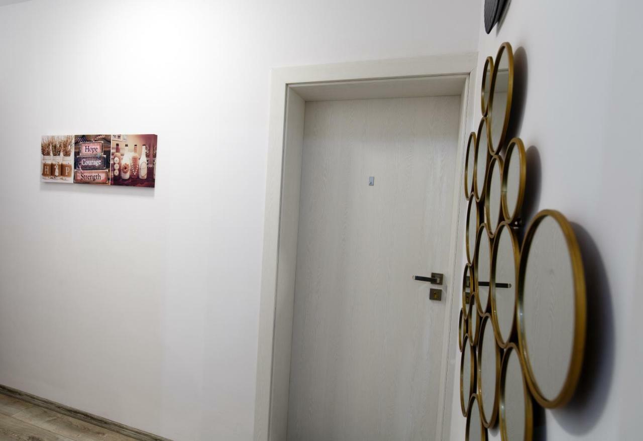 Ramino Apartments 锡比乌 外观 照片