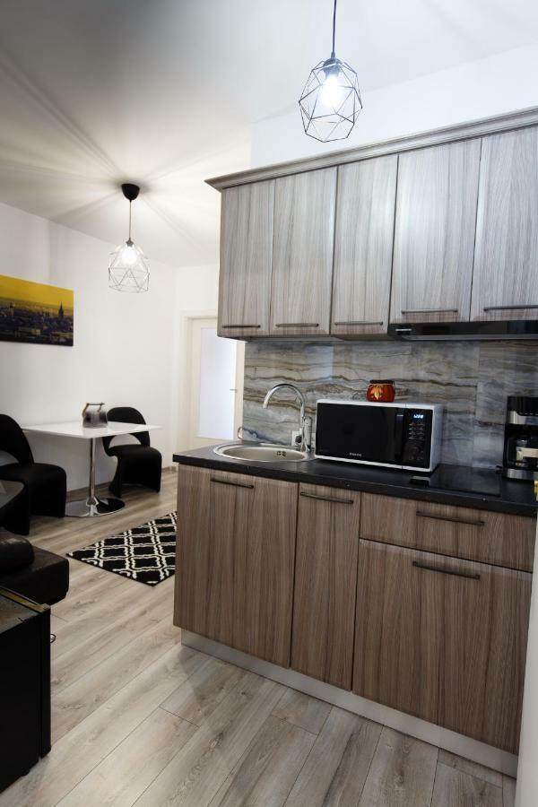 Ramino Apartments 锡比乌 外观 照片